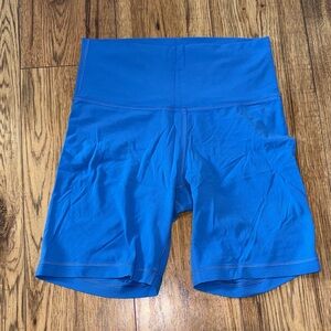 Aritzia TNA bike shorts